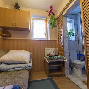 https://domek-pod-reglami.zakopanehotels.org